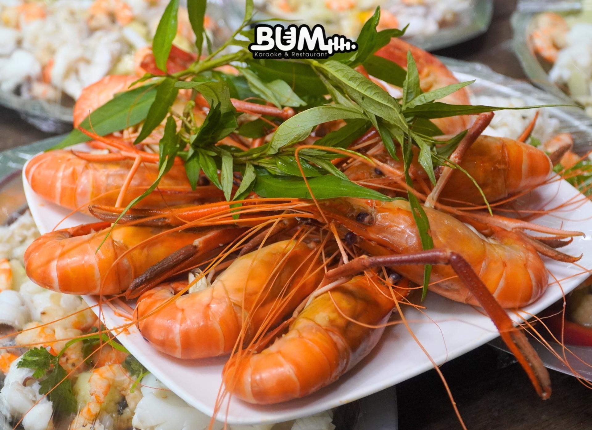 Tôm hấp nước dừa